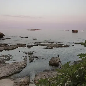  Appartamento House - 1 Min Dal Mare-vicinissimo Ad Ortigia E Al Teatro-parcheggio Fuori Ztl In Strada Gratuito
